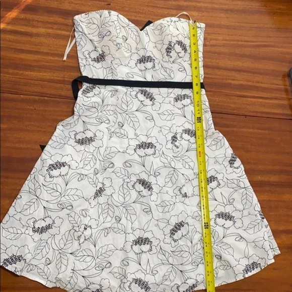 WHBM - Embroidered Strapless Dress - Picture 12 of 14